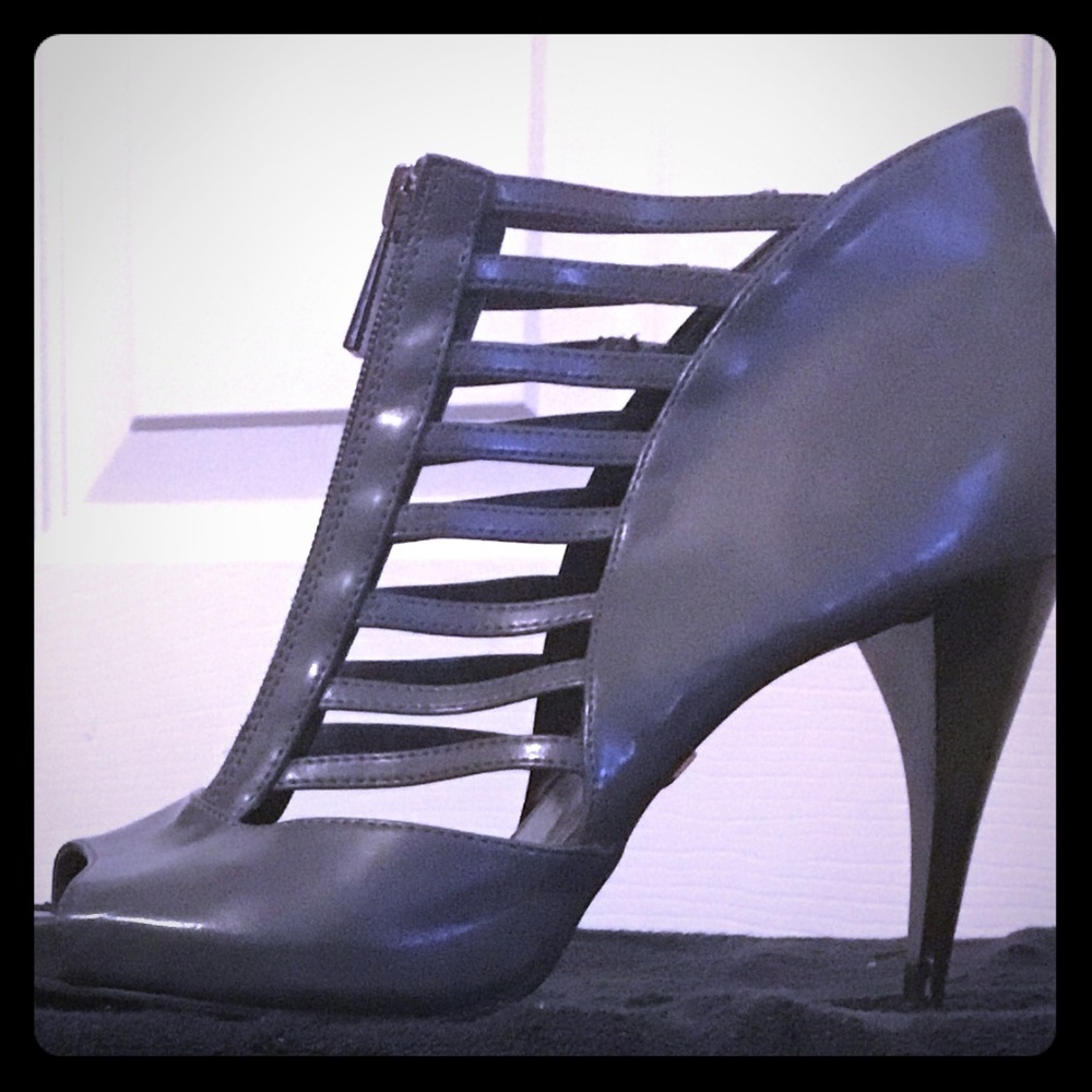 Women's Shoes